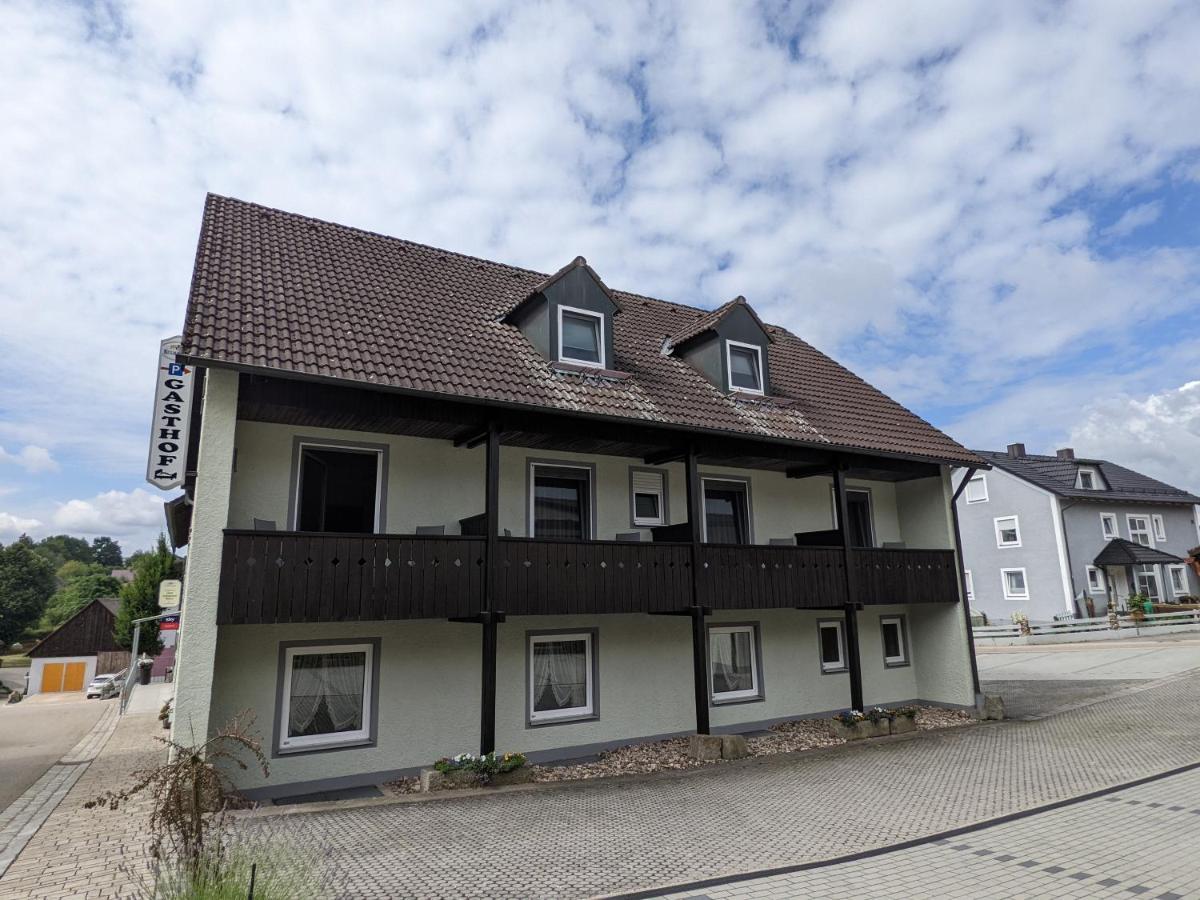 Hotel Zum Schwarzen Baeren Vohenstrauss Exteriér fotografie